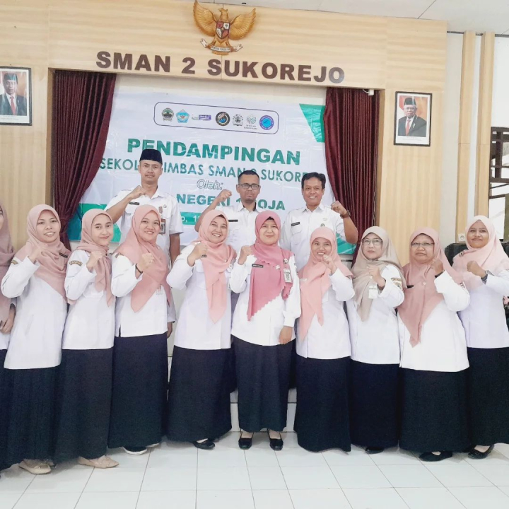Image of Pendampingan Sekolah Imbas SMA Negeri 2 Sukorejo oleh SMA Negeri 1 Boja Rabu, 13 November 2024.